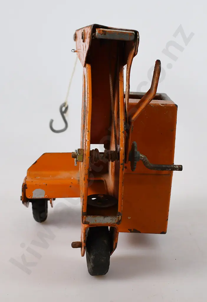 TRI-ANG MOBILE JIB CRANE Image 1++