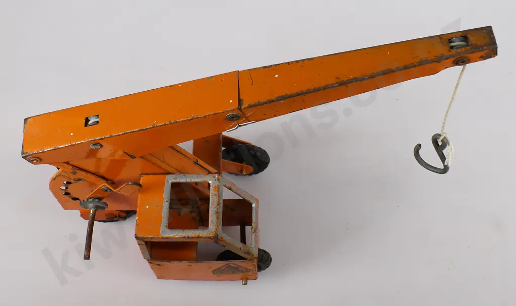 TRI-ANG MOBILE JIB CRANE Image 1++