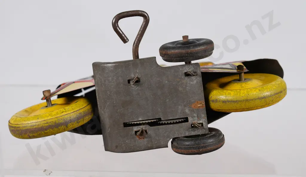 LINCOLN TOYS CLOCKWORK MOTORCYCLIST Image 1++