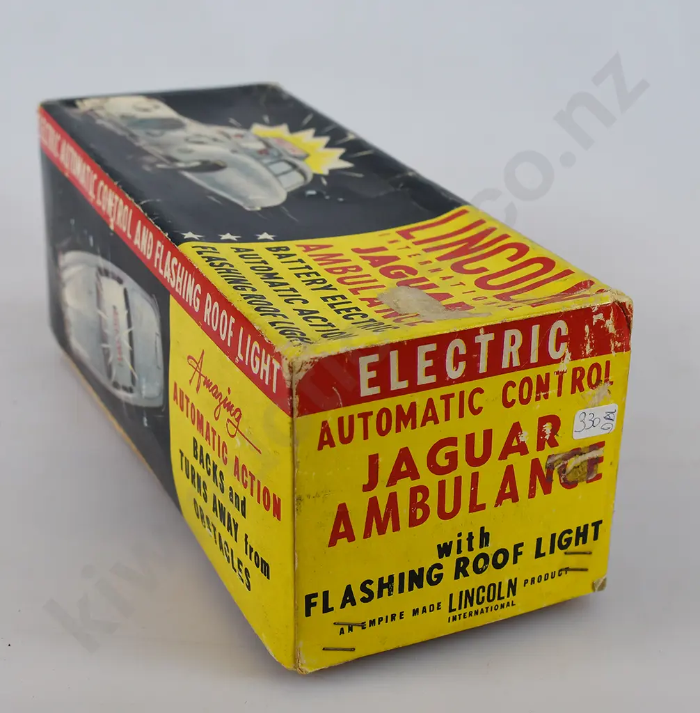 LINCOLN INTERNATIONAL BATTERY OPERATED POLICE CAR Image 1++