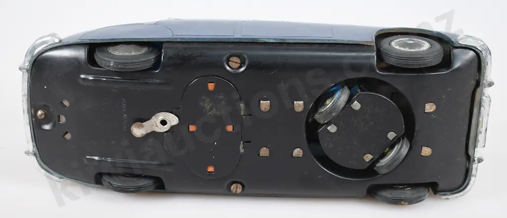 LINCOLN INTERNATIONAL BATTERY OPERATED POLICE CAR Image 1++