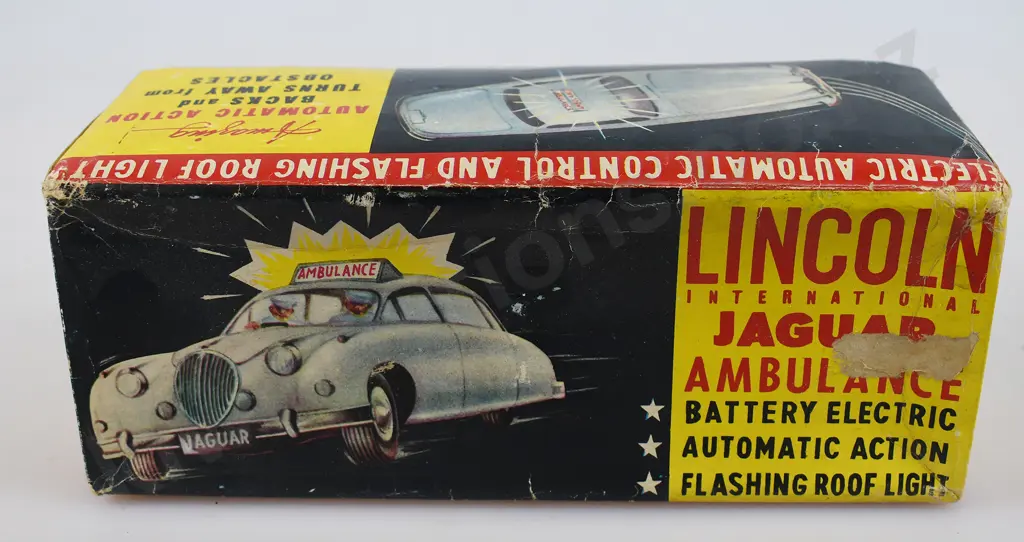 LINCOLN INTERNATIONAL BATTERY OPERATED POLICE CAR Image 1++