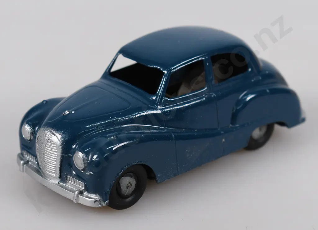 LINCOLN TOYS FRICTION DRIVE AUSTIN A.40 Image 1++