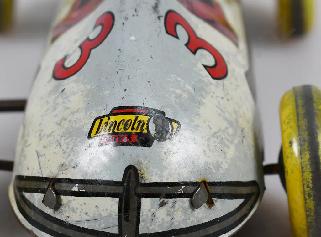 LINCOLN TOYS CLOCKWORK RACING CAR Image 1++