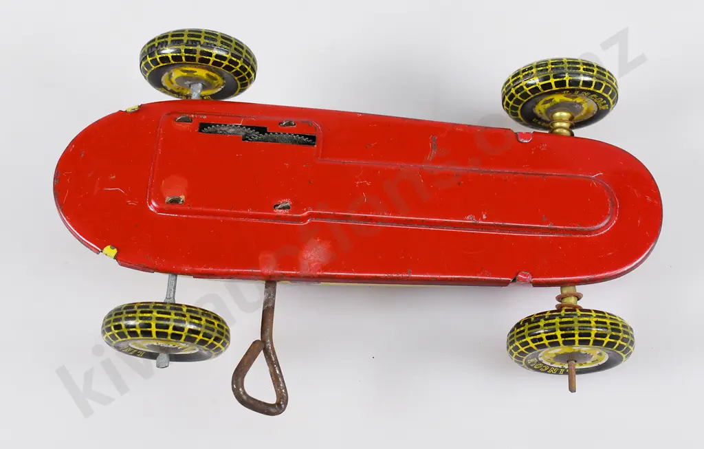 LINCOLN TOYS CLOCKWORK RACING CAR Image 1++