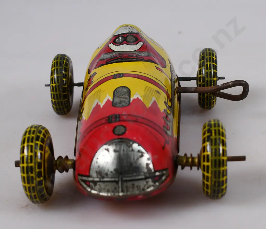 LINCOLN TOYS CLOCKWORK RACING CAR Image 1++