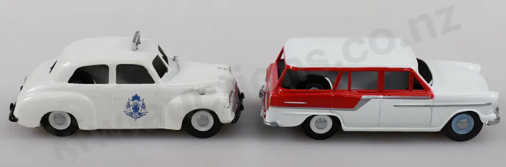 MICRO MODEL HOLDENS Image 1++