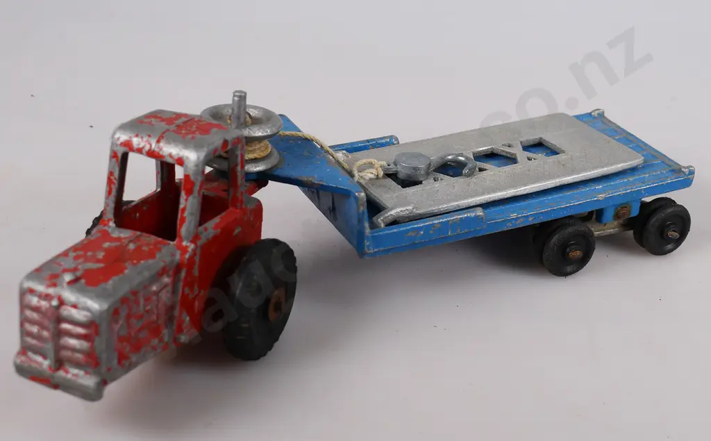 MACKENZIE & BANNISTER LOW LOADER WINCH & RAMP Image 1++