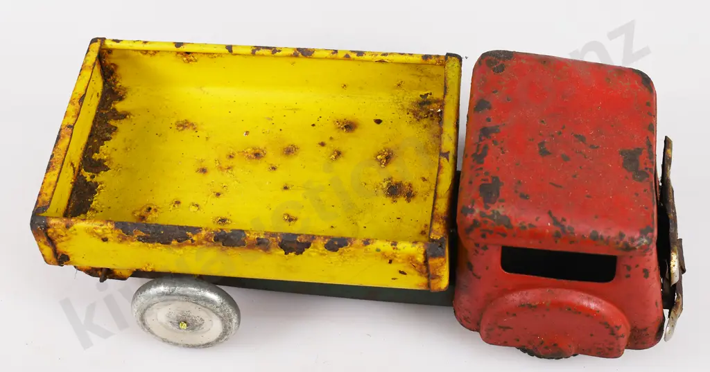 LINCOLN SUPER HERCULES NZ TOY TIP TRUCK Image 1++