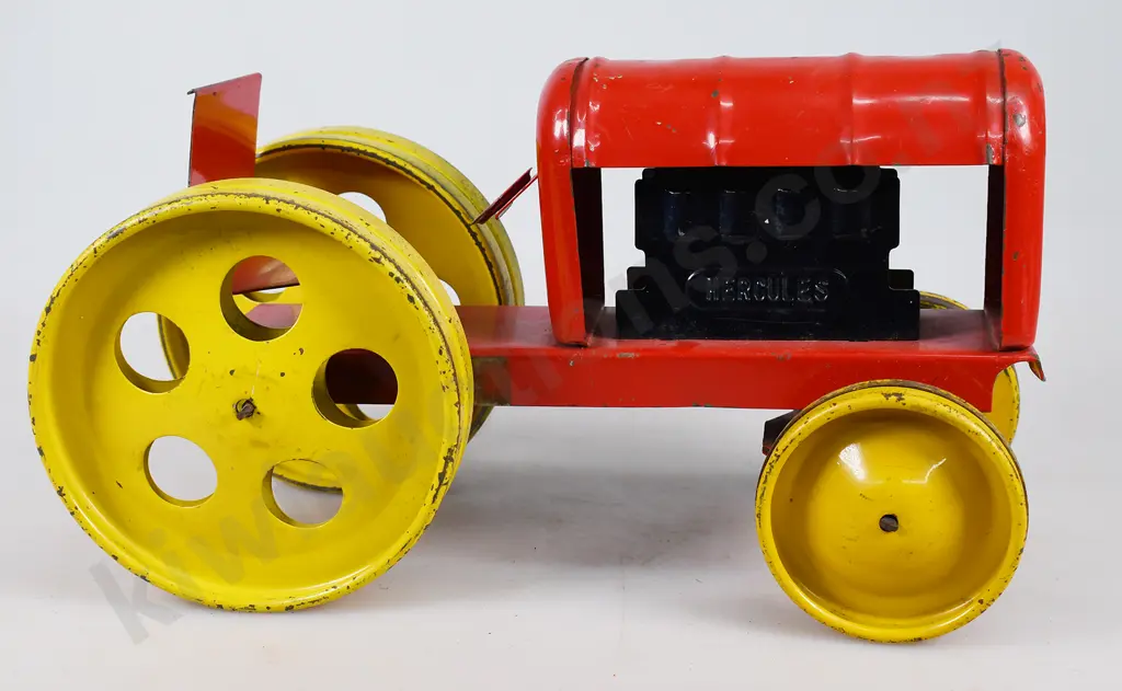 HERCULES NZ TOY TRACTOR Image 1++