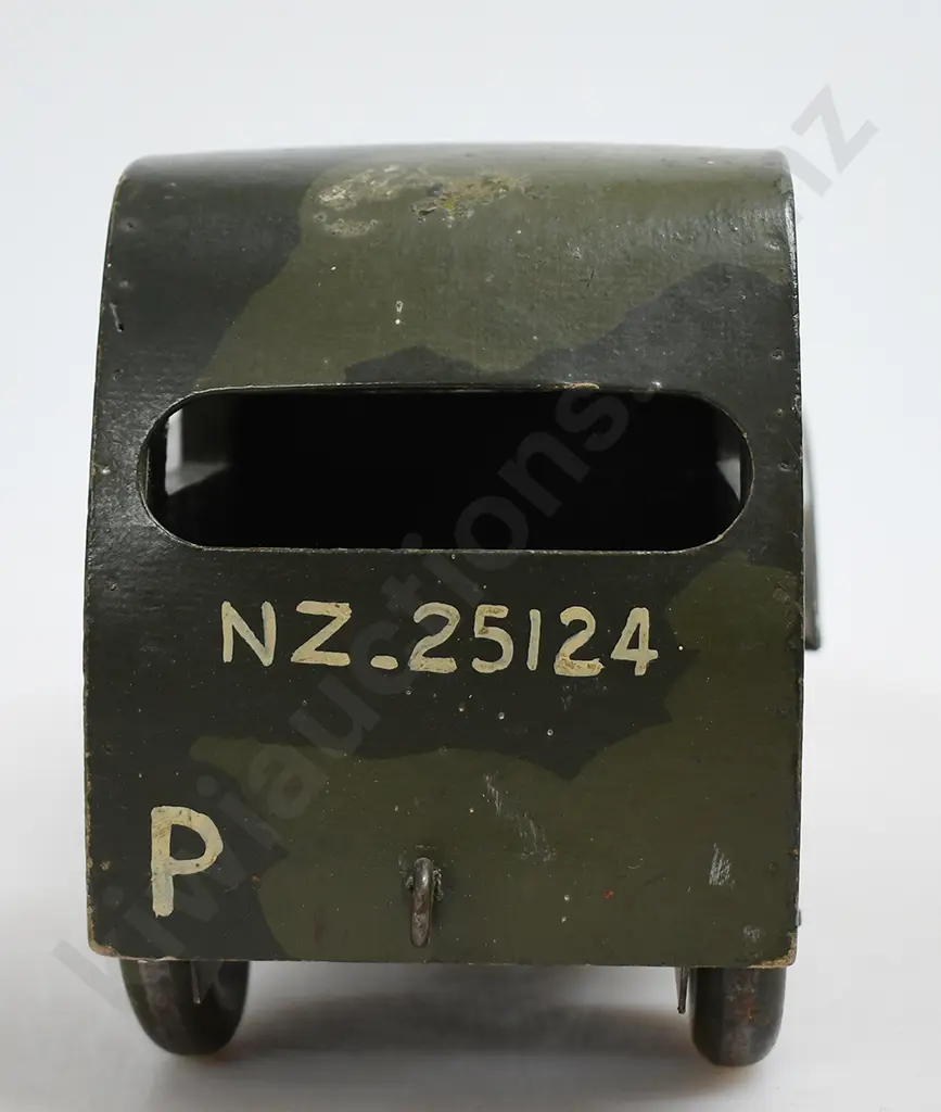 HOMEMADE TIN TRUCK Image 1++