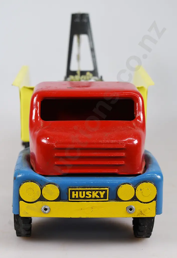 TARGET TOYS BREAKDOWN TRUCK Image 1++