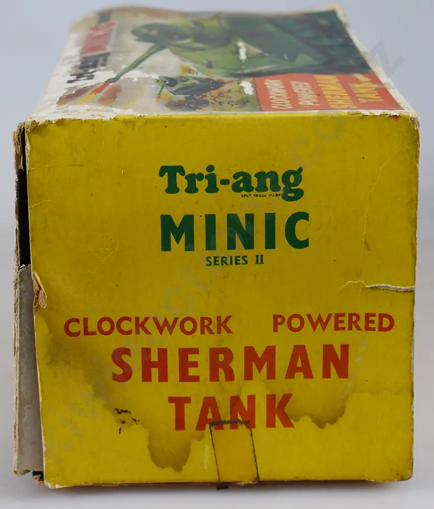 TRI-ANG BOXED MINIC SERIES 2 CLOCKWORK POWERED SHERMAN TANK Image 1++