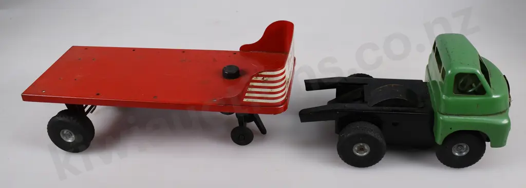 TRI-ANG MINIC TRANSPORT LORRY Image 1++