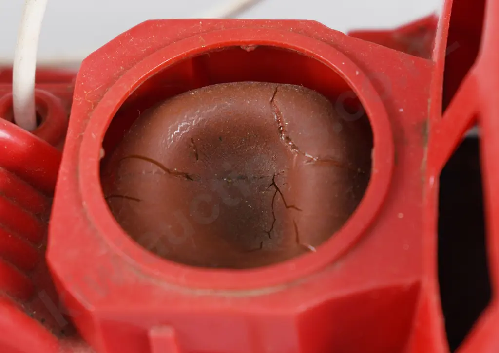 TRIANG MINIC FIRE FIGHTER Image 1++