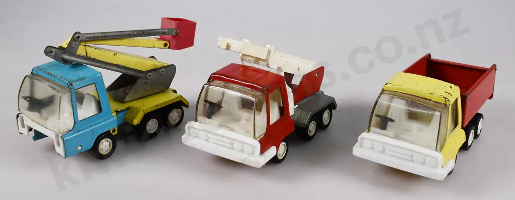 TRI-ANG MIGHTY MINI TRUCKS Image 1++