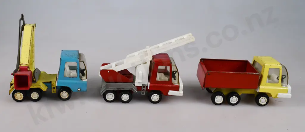 TRI-ANG MIGHTY MINI TRUCKS Image 1++