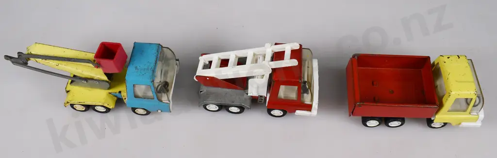 TRI-ANG MIGHTY MINI TRUCKS Image 1++