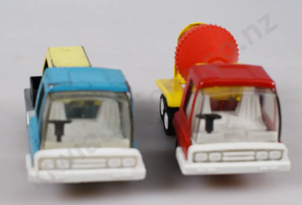 TRI-ANG MIGHTY MINI TRUCKS Image 1++