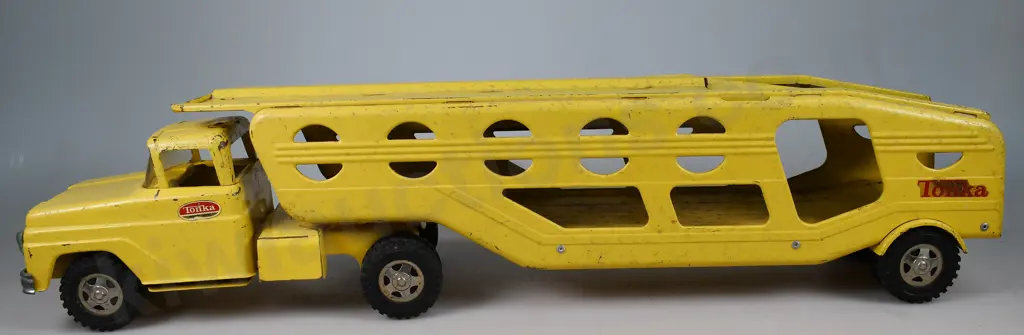 TONKA PRESSED STEEL CAR CARRIER Image 1++