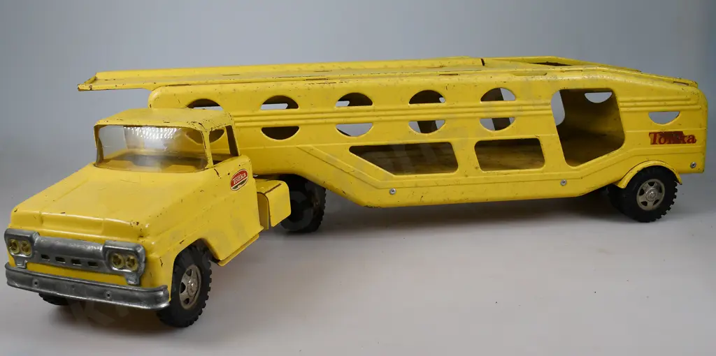 TONKA PRESSED STEEL CAR CARRIER Image 1++