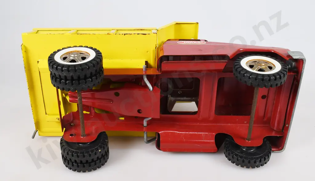 TONKA TIP TRUCK Image 1++