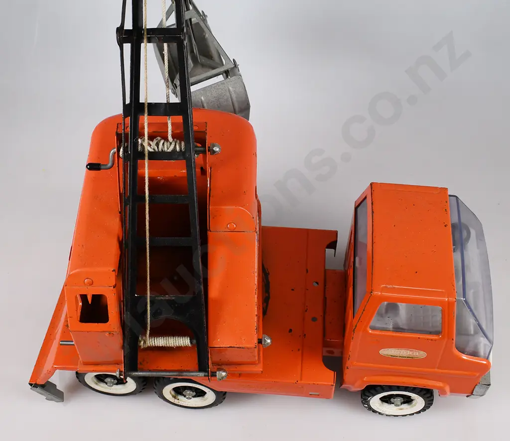 TONKA PRESSED STEEL CRANE TRUCK Image 1++