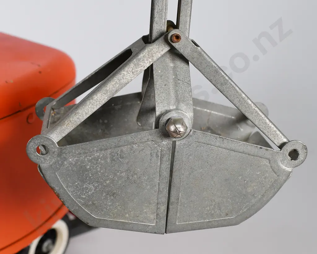 TONKA PRESSED STEEL CRANE TRUCK Image 1++