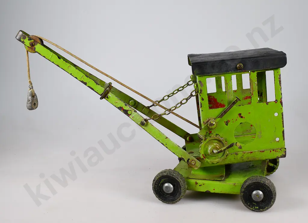 LINCOLN? TOY CRANE Image 1++