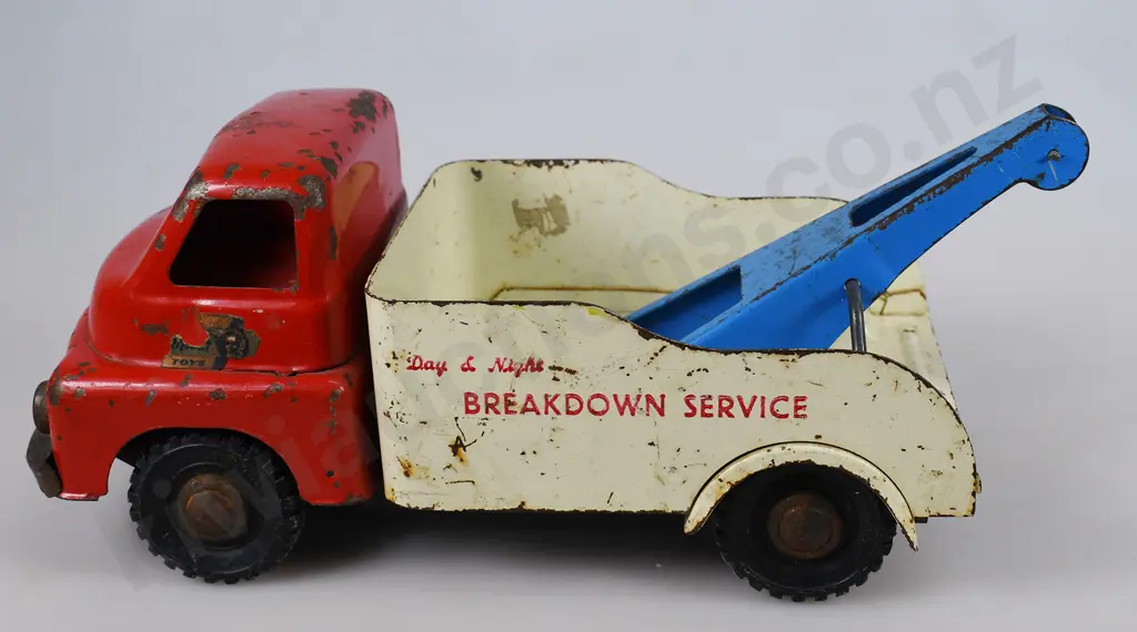 LINCOLN SUPER HERCULES BREAKDOWN TRUCK Image 1++