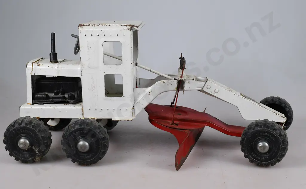 LINCOLN SUPER HERCULES 4224 GRADER Image 1++