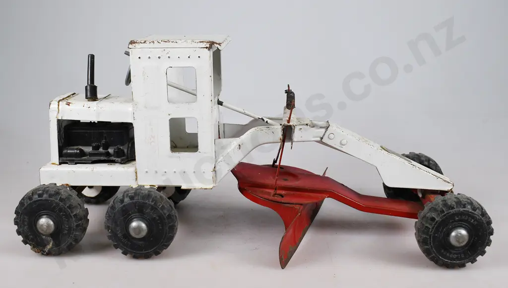 LINCOLN SUPER HERCULES 4224 GRADER Image 1++