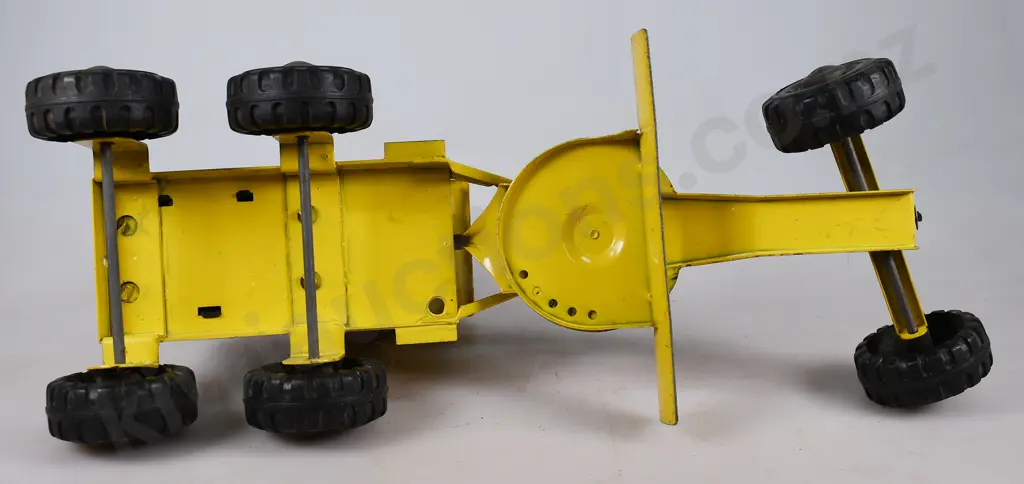 LINCOLN SUPER HERCULES 4224 GRADER Image 1++