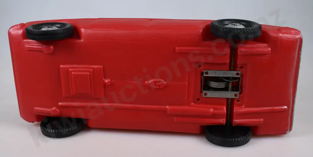 LINCOLN NZ ASSOCCIATED PLASTIC TOYS Image 1++