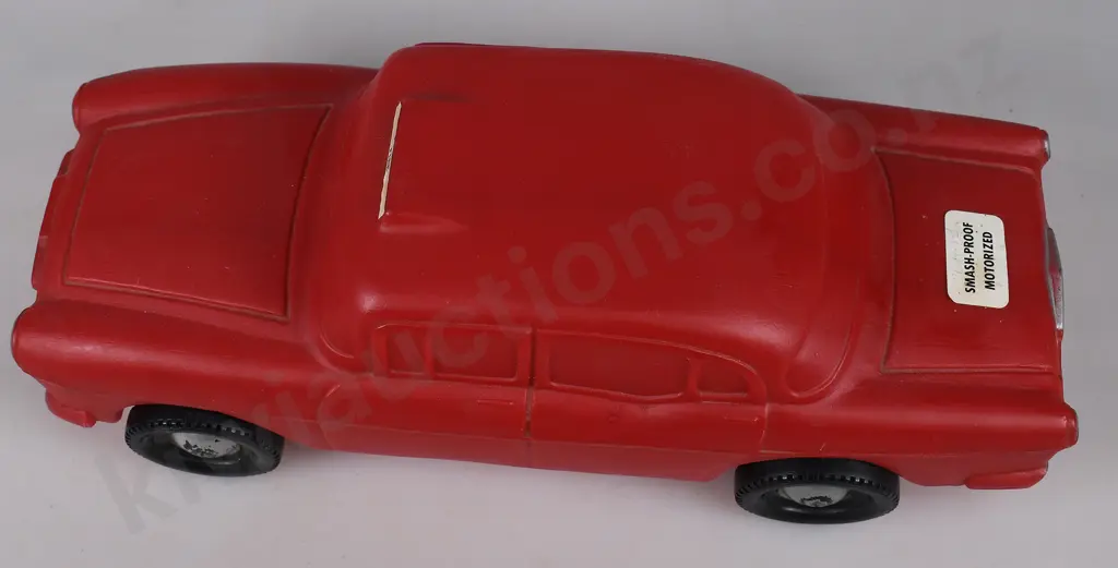 LINCOLN NZ ASSOCCIATED PLASTIC TOYS Image 1++