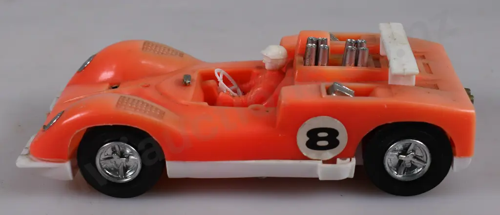 LINCOLN NZ ASSOCCIATED PLASTIC TOYS Image 1++