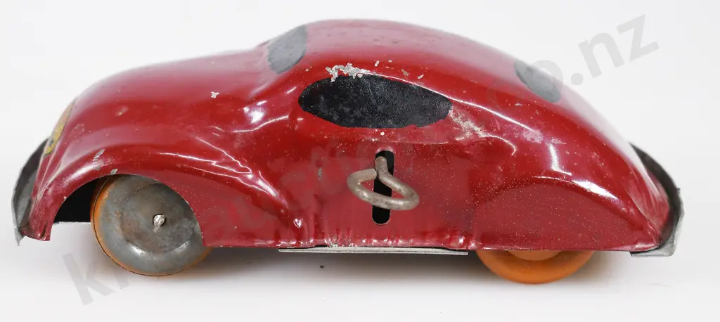 STAR TOYS NZ MADE PRESSED METAL CLOCKWORK CAR Image 1++