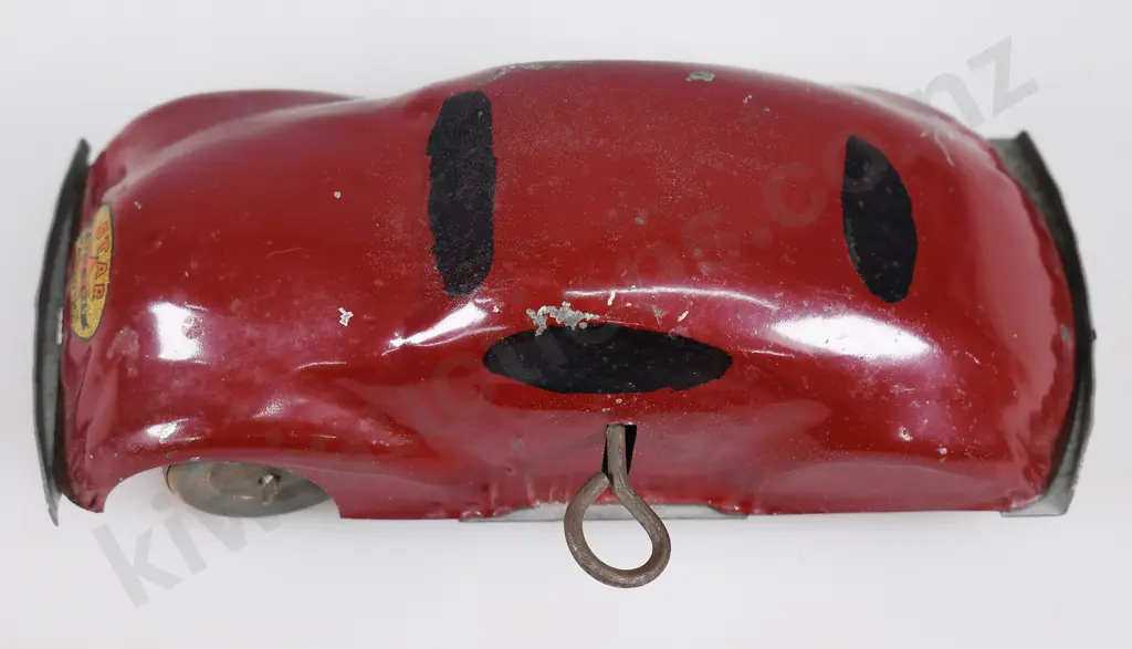 STAR TOYS NZ MADE PRESSED METAL CLOCKWORK CAR Image 1++