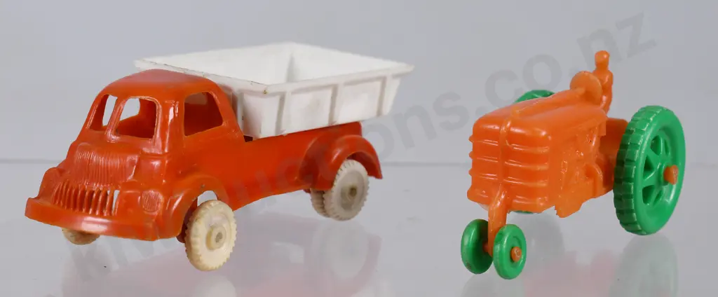 PROTEX PLASTIC TOY TRUCKS & TRACTOR Image 1++