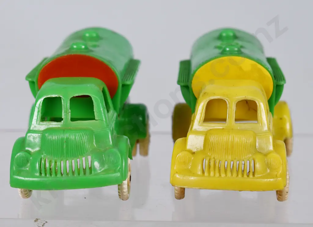 PROTEX PLASTIC TOY TRUCKS & TRACTOR Image 1++