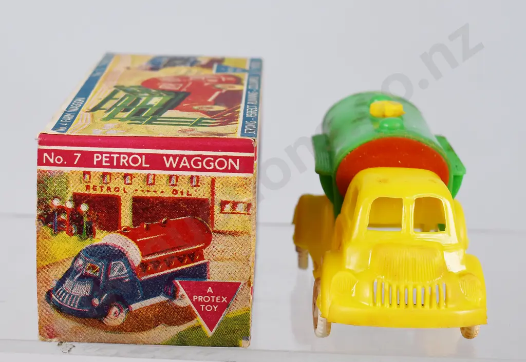 PROTEX PLASTIC TOY TRUCKS & TRACTOR Image 1++