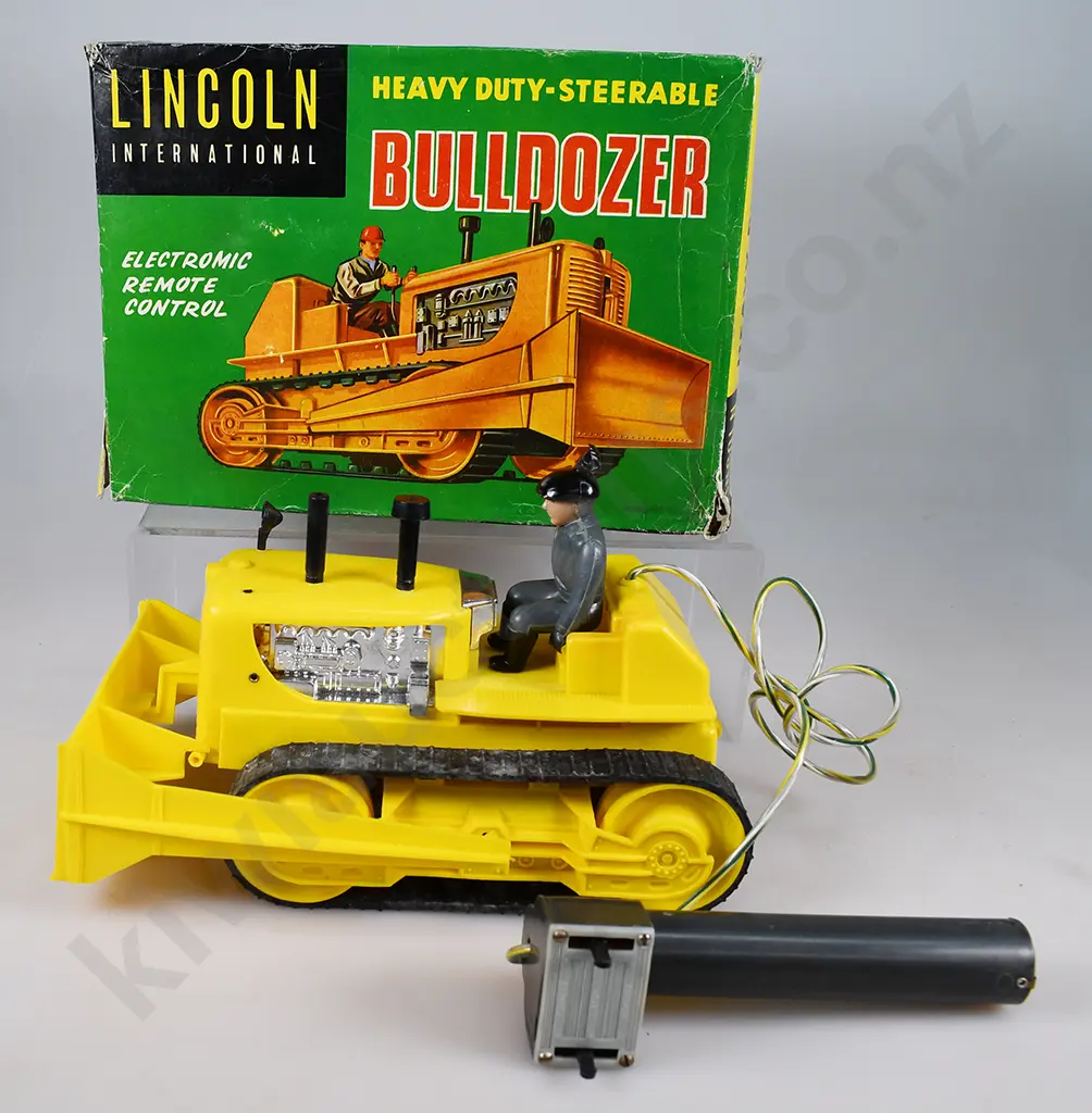 LINCOLN INTERNATIONAL HEAVY DUTY BULLDOZER IN ORIGINAL BOX Image 1++