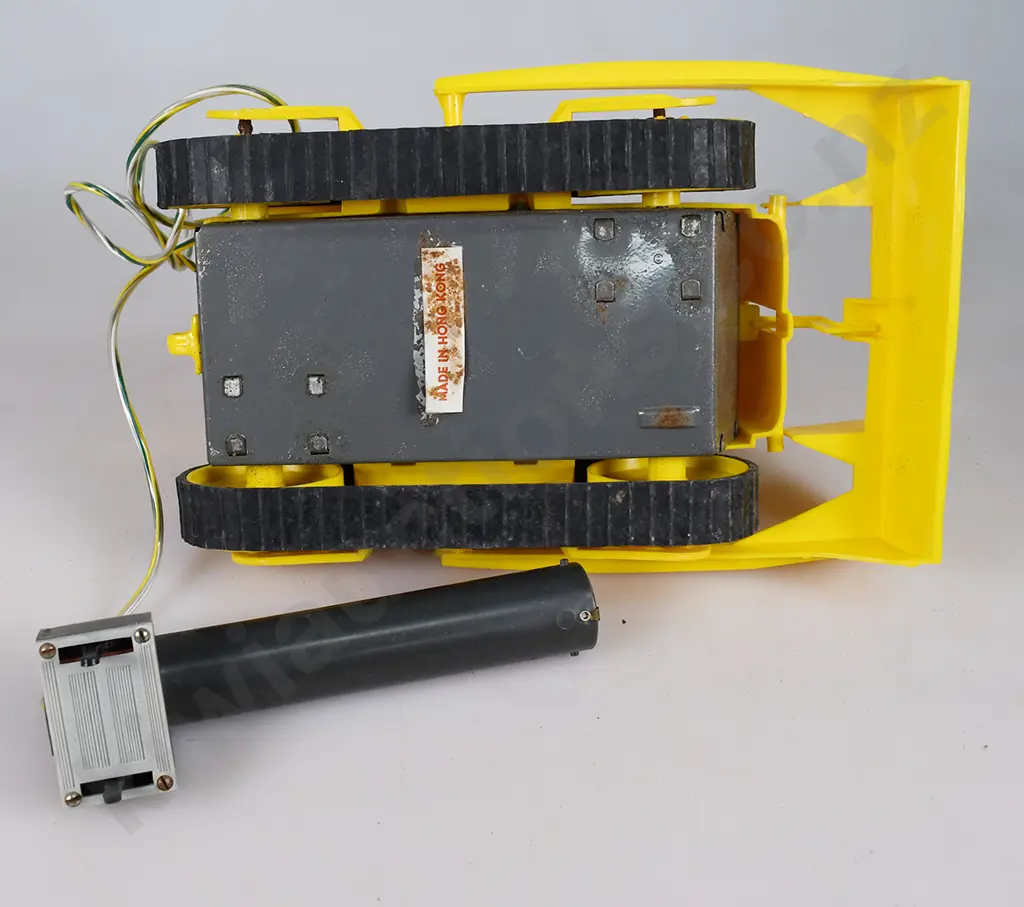 LINCOLN INTERNATIONAL HEAVY DUTY BULLDOZER IN ORIGINAL BOX Image 1++