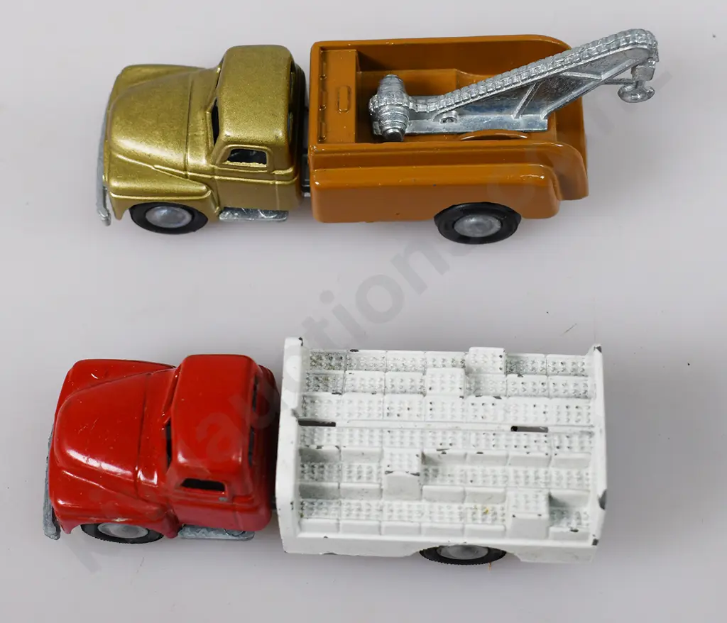 MICRO MODEL MATAI ISSUE INTERNATIONAL DRINKS TRUCK, BREAKDOWN TRUCK Image 1++