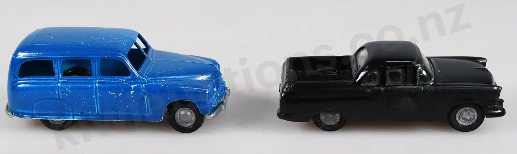 MICRO MODEL MATAI ISSUE  VANGUARD & FORD MAINLINE Image 1++