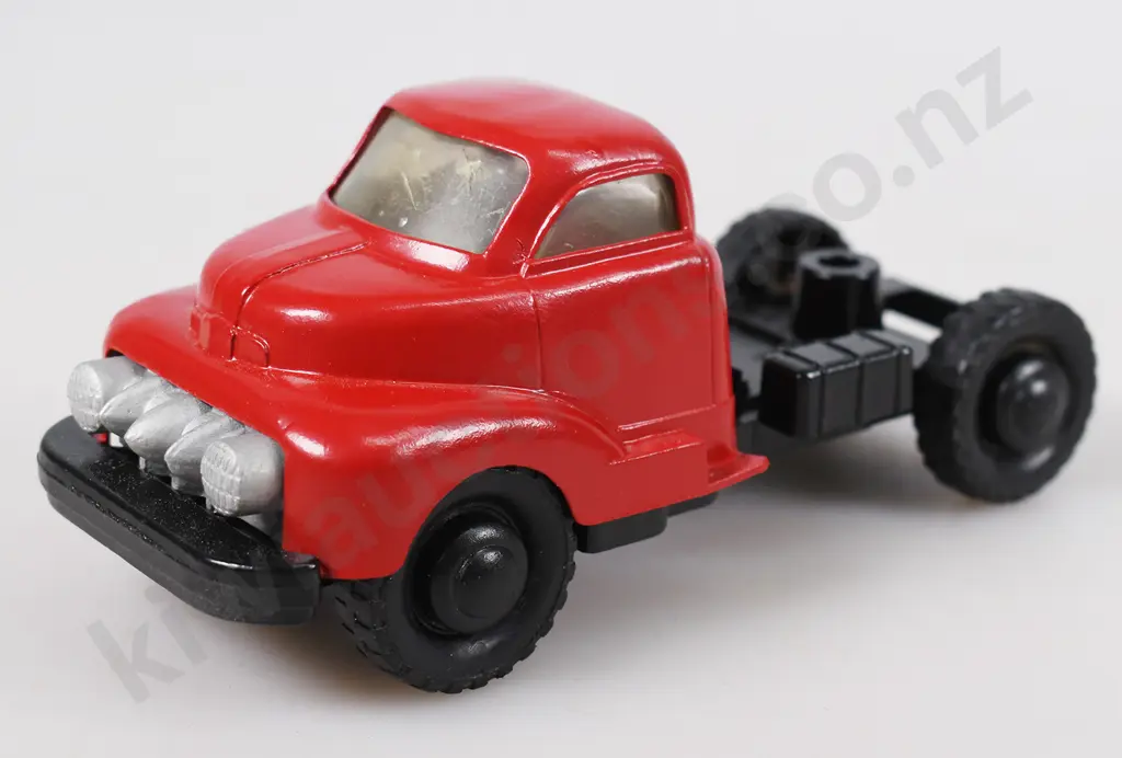 LINCOLN TOYS MAJOR MODELS, FLAT ARTICULATED TRUCK Image 1++