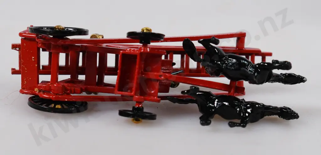 HALLMARK NEW ZEALAND MADE FIRE ENGINES Image 1++