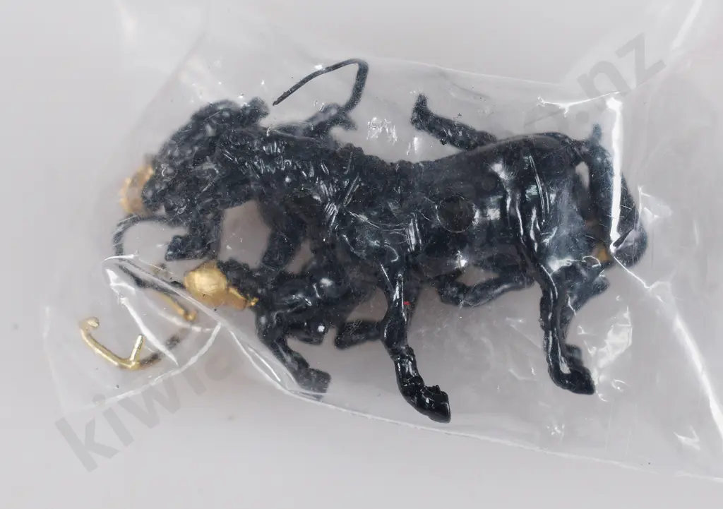 HALLMARK NEW ZEALAND MADE FIRE ENGINES Image 1++