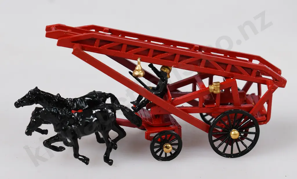 HALLMARK NEW ZEALAND MADE FIRE ENGINES Image 1++