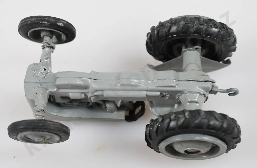 MICRO MODEL FERGUSON TRACTOR Image 1++
